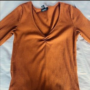 Women’s v-neck long-sleeved Forever 21 shirt